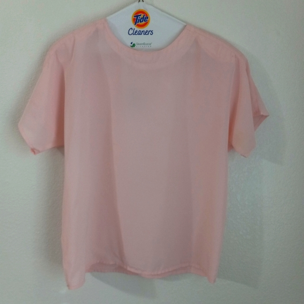 Light Pink Women's Short-Sleeve Blouse